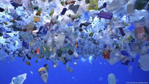 چگونه می توان از آسیب پلاستیک به محیط زیست کاست
